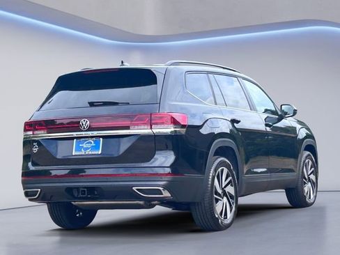 New 2026 Volkswagen Atlas SE FWD image 5