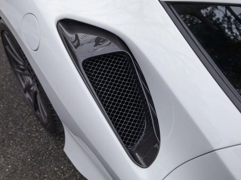 Used 2020 Ferrari 488 Pista Coupe image 40