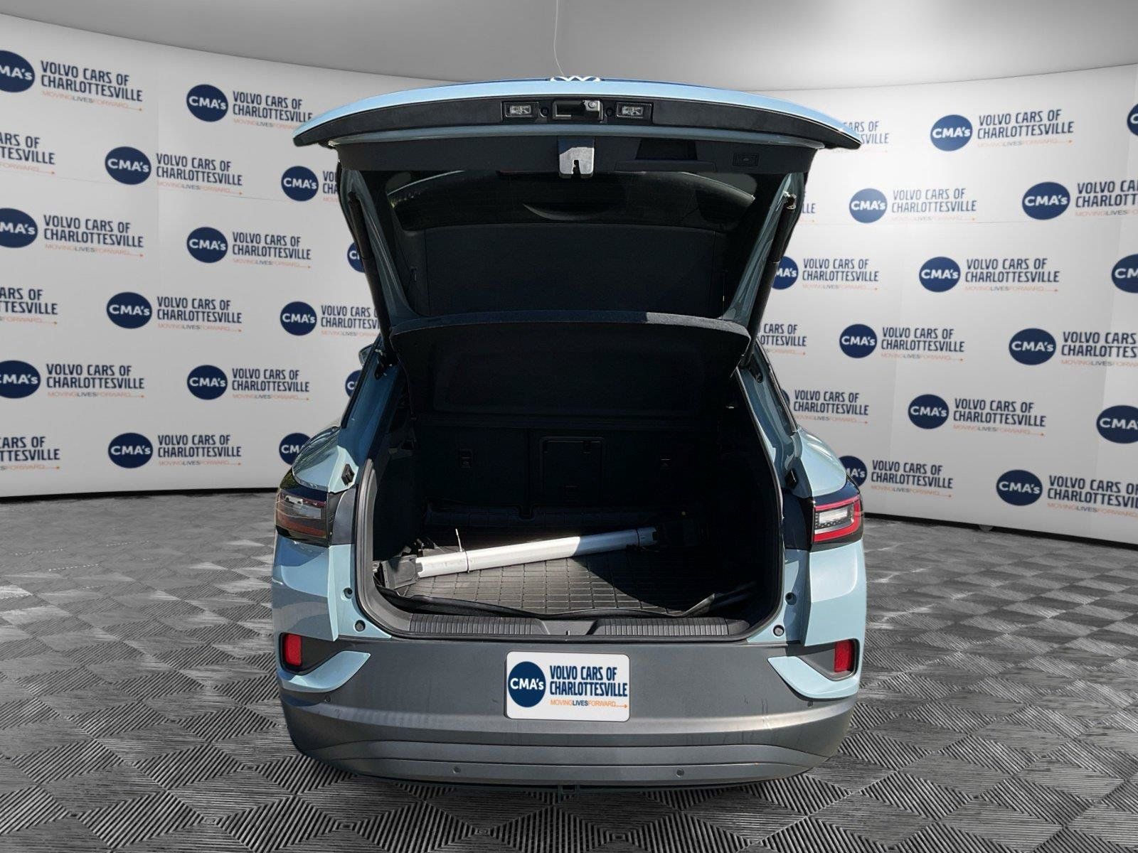 Used 2023 Volkswagen ID.4 Pro S AWD/4WD image 11