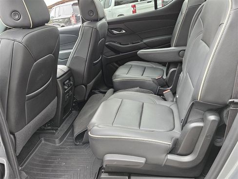 Certified 2023 Chevrolet Traverse Premier image 6