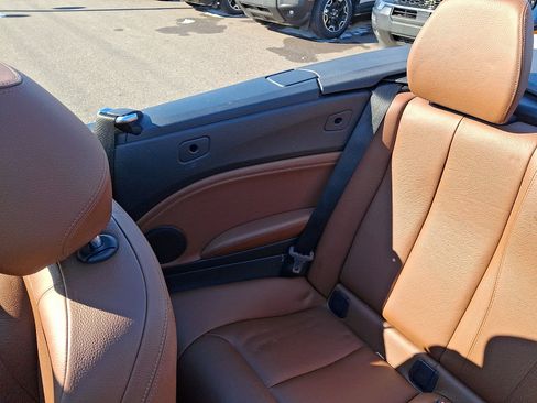 Used 2016 BMW 228i xDrive Convertible image 18