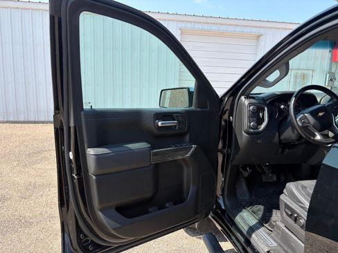 Used 2021 Chevrolet Silverado 1500 LTZ image 29