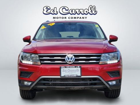 Used 2018 Volkswagen Tiguan SEL AWD/4WD image 2