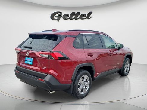 Certified 2025 Toyota RAV4 LE AWD/4WD image 5