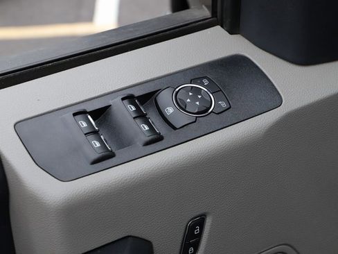 Used 2022 Ford F250 XL w/ STX Appearance Package image 17