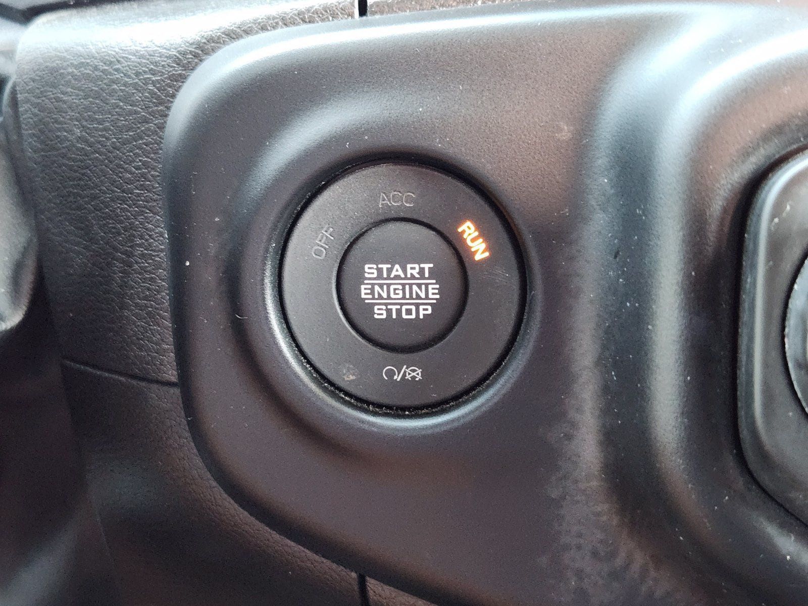 Used 2023 Jeep Wrangler Sport AWD/4WD image 29