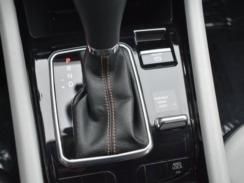 Used 2022 Jeep Compass Limited image 27