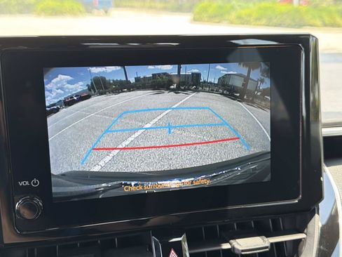 Used 2023 Toyota Corolla SE FWD image 21