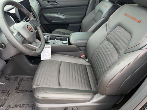 New 2026 Nissan Pathfinder Rock Creek AWD/4WD image 20