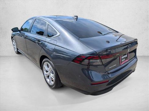 Used 2023 Honda Accord LX image 8