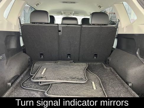 Used 2024 Volkswagen Tiguan SE image 13