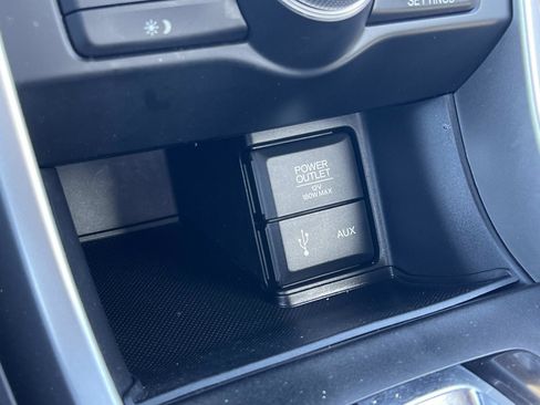 Used 2014 Honda Accord Touring image 16