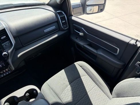 Certified 2026 RAM 2500 Big Horn AWD/4WD image 18