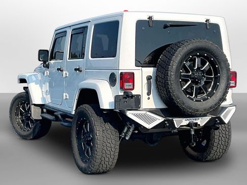 Used 2018 Jeep Wrangler Unlimited Sport AWD/4WD image 10