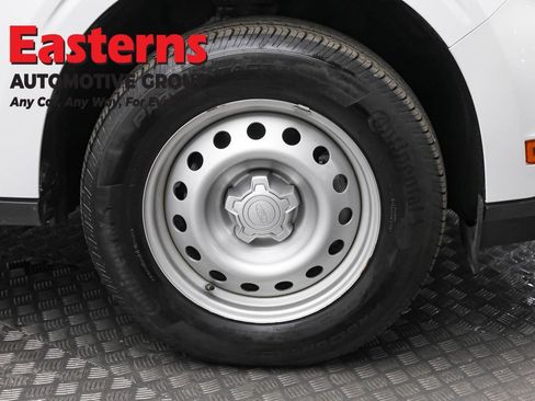 Used 2023 Ford Maverick XL image 29