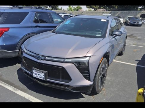 Used 2024 Chevrolet Blazer EV RS RWD image 1