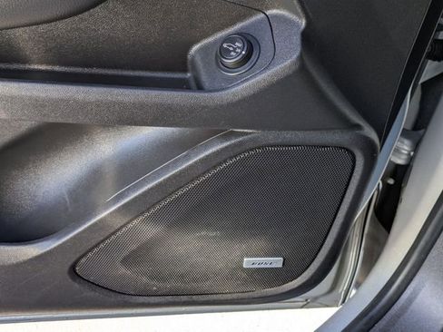 Used 2019 GMC Terrain Denali w/ Advanced Safety Package image 13