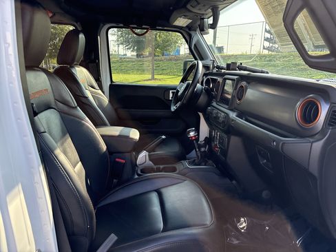 Used 2022 Jeep Gladiator Mojave AWD/4WD image 22