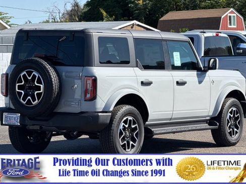 New 2026 Ford Bronco Outer Banks AWD/4WD image 4