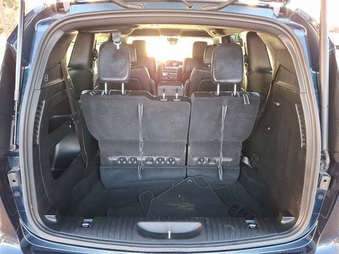 Certified 2022 Chrysler Pacifica Touring-L w/ S Appearance Package image 29