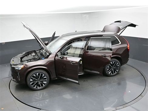 New 2026 Volvo XC90 B6 Ultra image 54