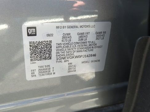 Used 2023 Chevrolet Traverse LT w/ LPO, Floor Liner Package AWD/4WD image 28