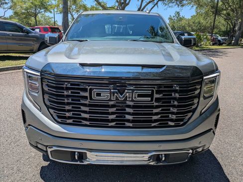 Used 2023 GMC Sierra 1500 Denali Ultimate AWD/4WD image 9