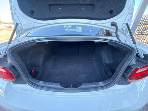 Used 2017 BMW M2 image 20