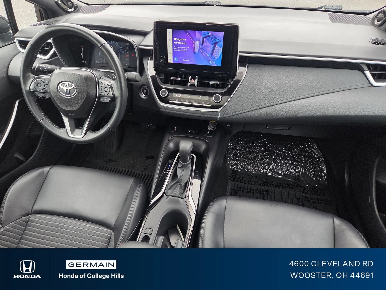 Used 2024 Toyota Corolla XSE FWD image 24
