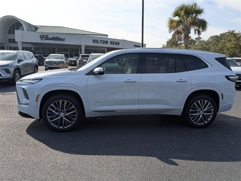 New 2026 Buick Enclave Avenir image 7