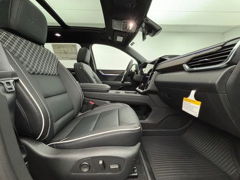 New 2026 GMC Acadia Denali w/ Super Cruise Package image 41