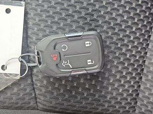 Used 2023 GMC Terrain SLE w/ Driver Convenience Package FWD image 40