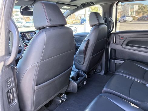 Certified 2024 Honda Odyssey Sport image 19