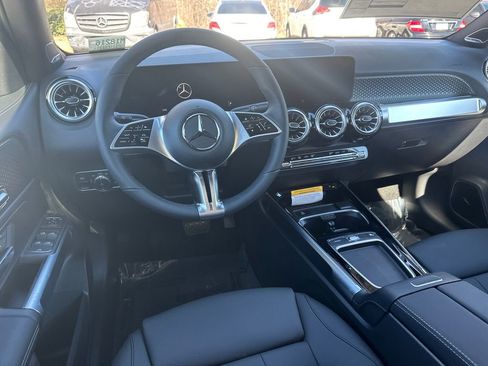 New 2026 Mercedes-Benz GLB 250 image 23