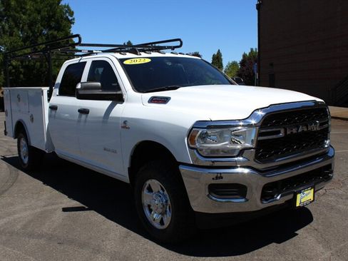 Used 2022 RAM 2500 Tradesman w/ Chrome Appearance Group AWD/4WD image 1