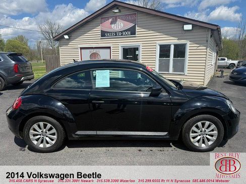 Used 2014 Volkswagen Beetle 2.5 FWD image 2