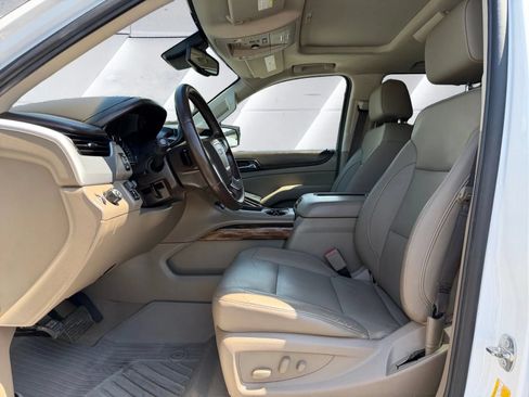 Used 2019 GMC Yukon SLT w/ Open Road Package RWD image 9