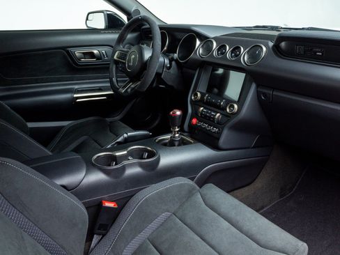 Used 2018 Ford Mustang Shelby GT350 w/ Electronics Package image 30