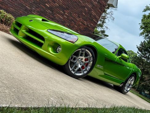 Used 2008 Dodge Viper SRT-10 RWD image 4