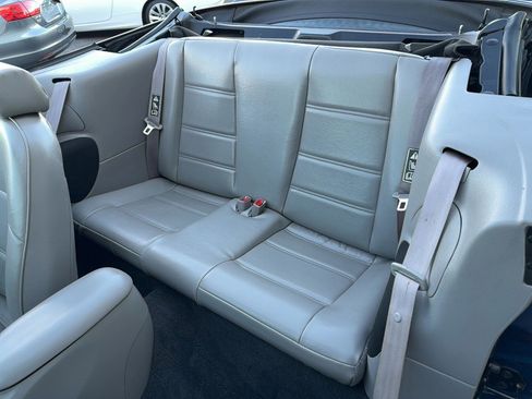 Used 2000 Ford Mustang Convertible RWD image 14