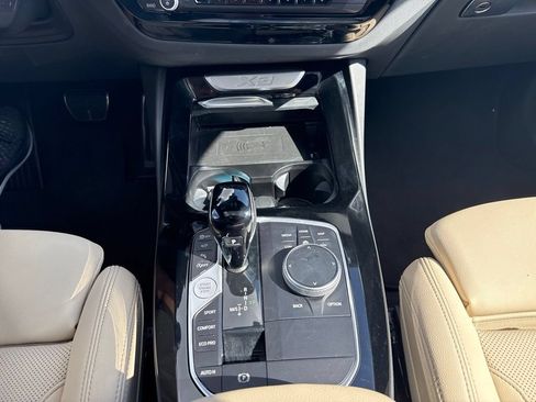 Used 2024 BMW X3 sDrive30i w/ M Sport Package RWD image 19