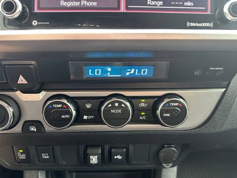 Used 2023 Toyota Tacoma 4x4 Double Cab w/ Trail Edition image 18