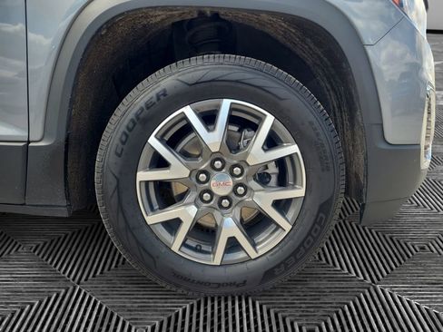 Used 2021 GMC Acadia SLE w/ Driver Convenience Package FWD image 25