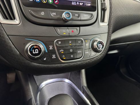 Used 2023 Chevrolet Malibu LT FWD image 22