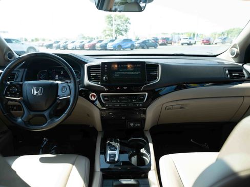 Used 2022 Honda Pilot Touring image 20