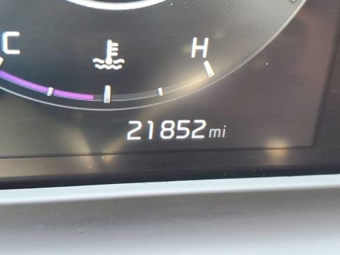 Used 2024 Kia Seltos EX FWD image 14