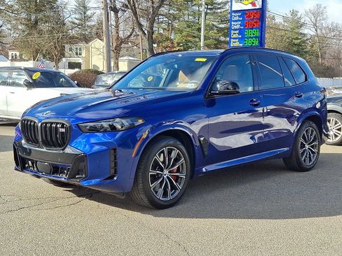 Used 2024 BMW X5 M60i image 3