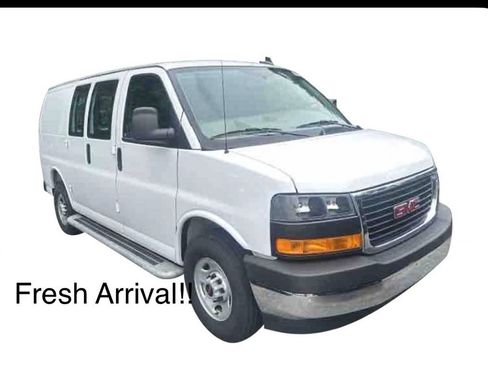 Used 2025 GMC Savana 2500 w/ Driver Convenience Package RWD image 14