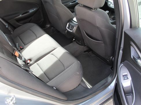 Used 2023 Chevrolet Malibu LT image 13