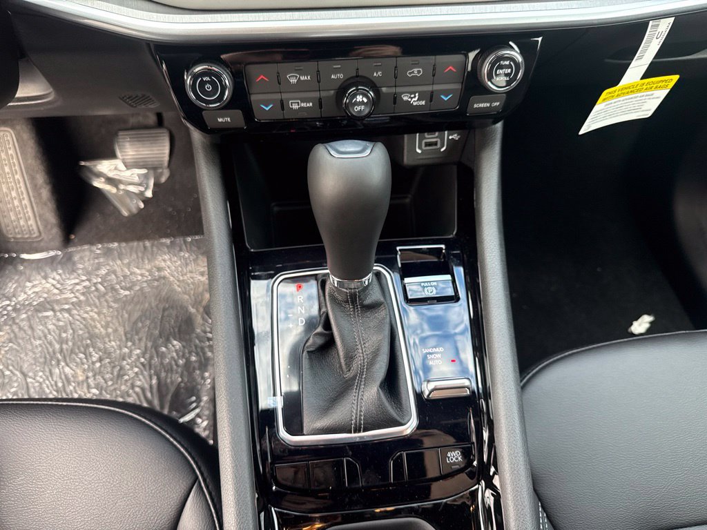 New 2026 Jeep Compass Limited AWD/4WD image 14